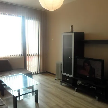 Kiro Apartman